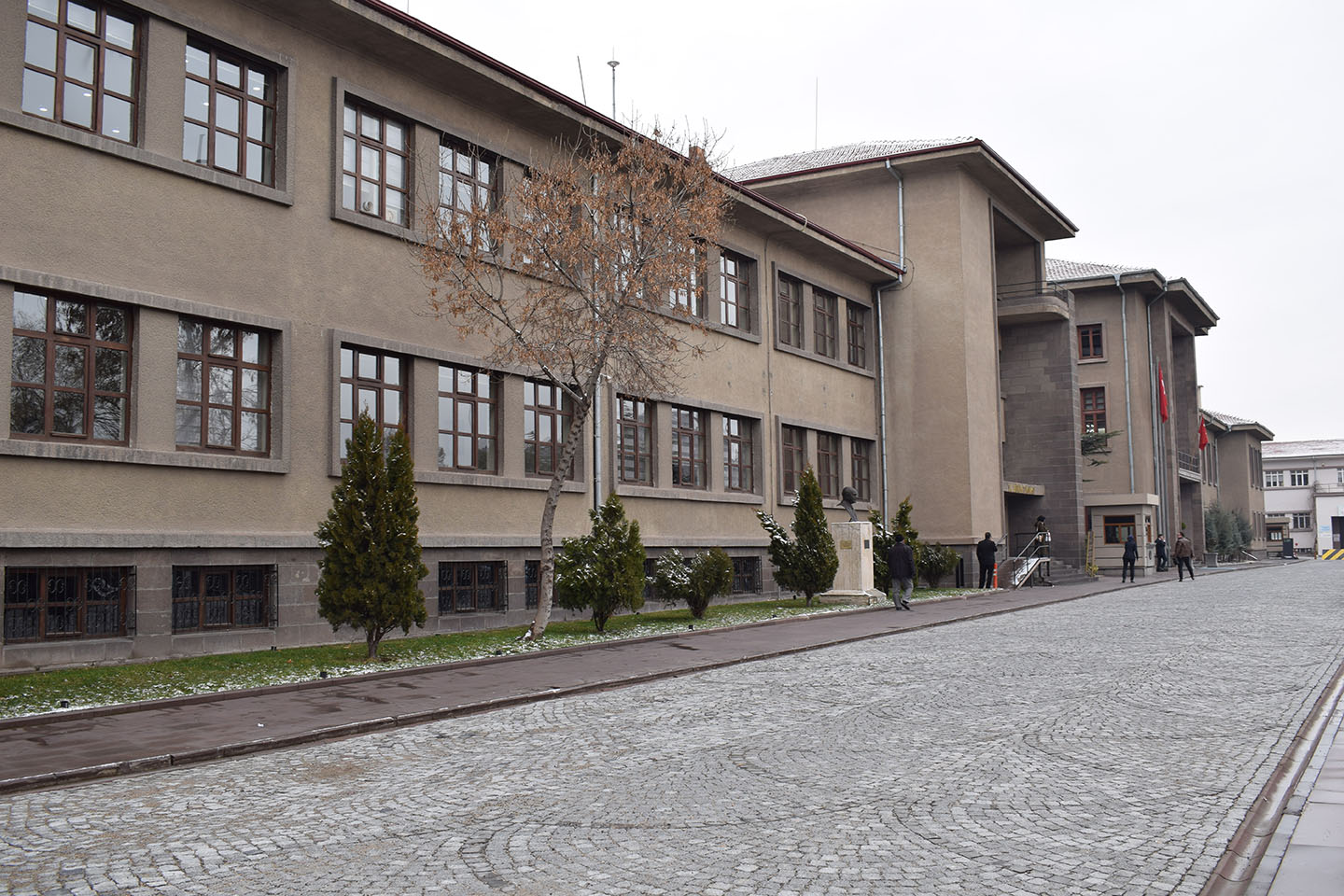 AFYONKARAHİSAR VALİLİĞİ