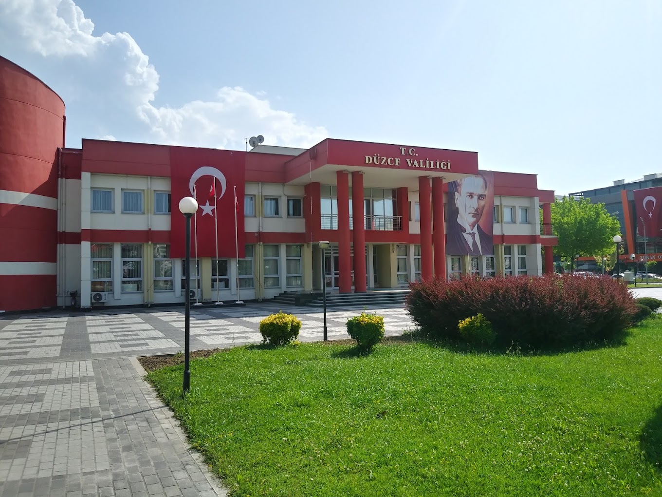DÜZCE VALİLİĞİ