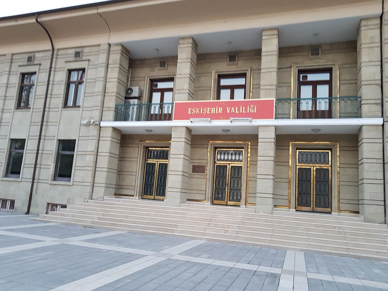 ESKİŞEHİR VALİLİĞİ