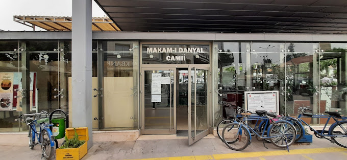 DANYAL PEYGAMBER KABRİ (MAKAM-I DANYAL CAMİİ)